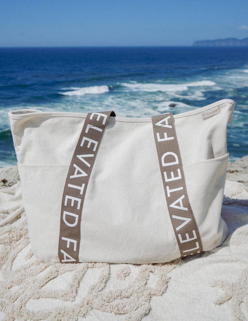 The Large Everyday Tote